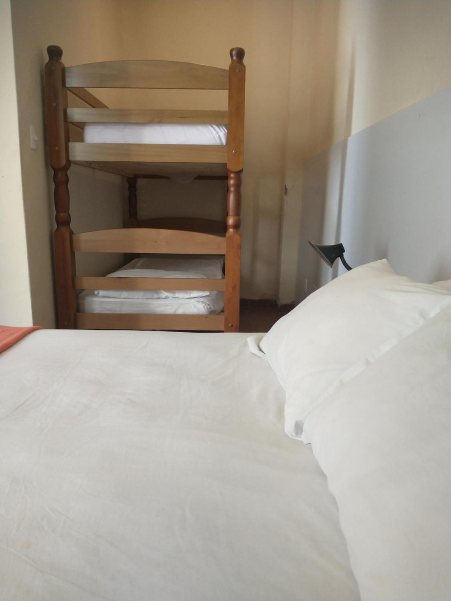 Hostel Guanaani *